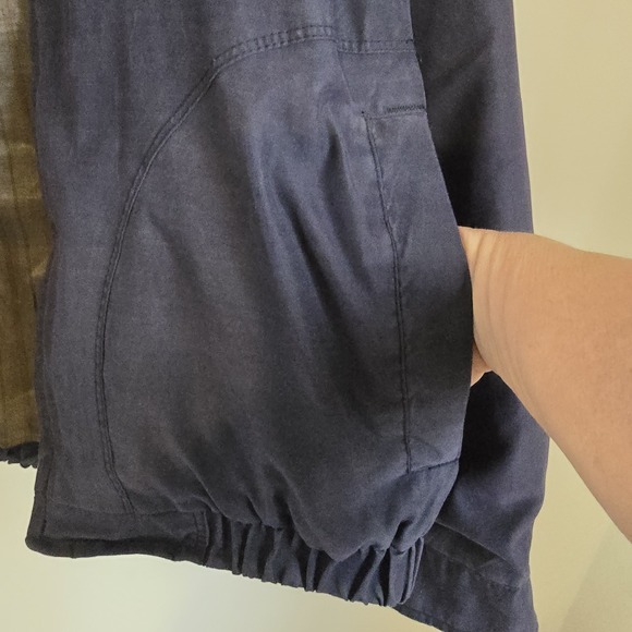 Aberdeen collection mens blue bomber jacket Large with adjustable cuffs - Picture 10 of 16